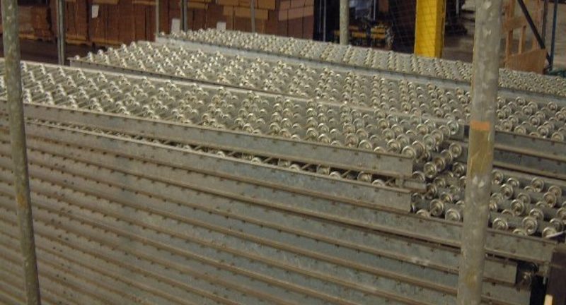 Skatewheel Conveyor for Sale (used 