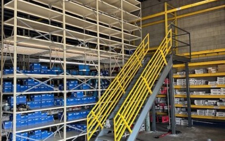 shelf supported mezz 01